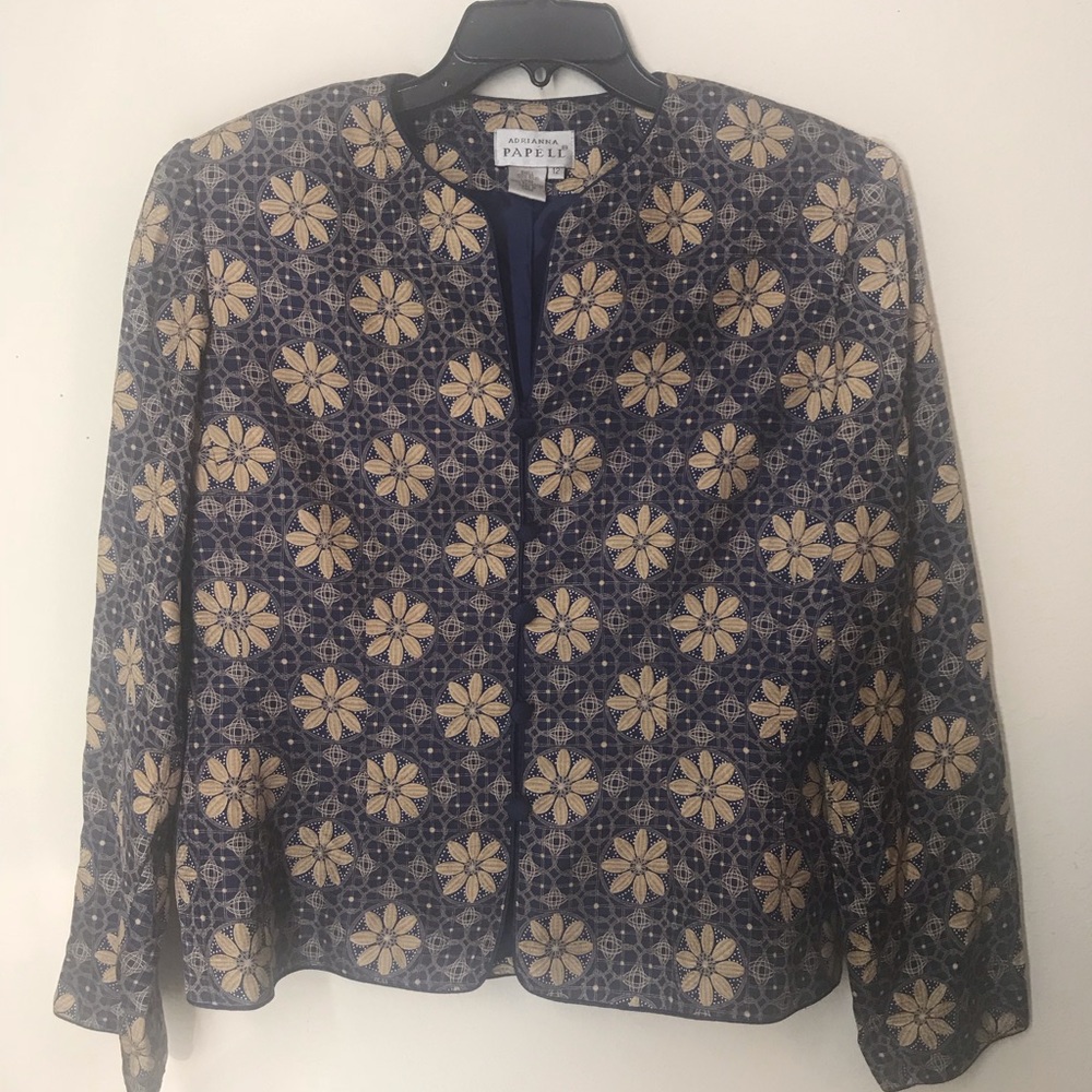 Adrianna Papell blazer size 12